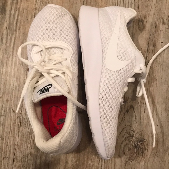 Nike’s - Picture 3 of 3